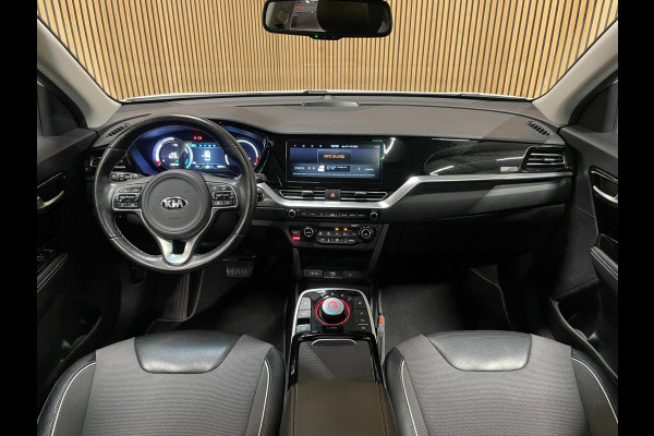 Kia e-Niro DynamicPlusLine 39 kWh|FACELIFT|3FASE|LEDER|DAKJE|ACC|CARPLAY|CAMERA|STOEL+STUURVERW|LANE-ASSIST|BTW|1e EIG|NL-AUTO|NAP