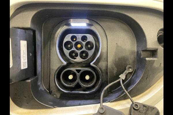 Kia e-Niro DynamicPlusLine 39 kWh|FACELIFT|3FASE|LEDER|DAKJE|ACC|CARPLAY|CAMERA|STOEL+STUURVERW|LANE-ASSIST|BTW|1e EIG|NL-AUTO|NAP