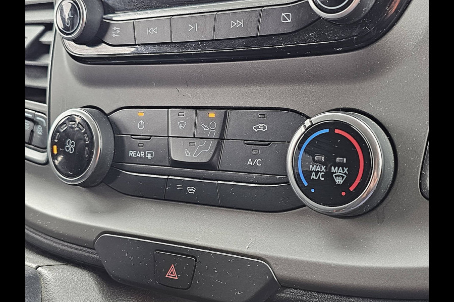 Ford Transit Custom 320 2.0 TDCI L2H1 DC Automaat Navi Cruise Automaat 6 pers