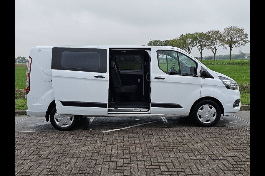 Ford Transit Custom 320 2.0 TDCI L2H1 DC Automaat Navi Cruise Automaat 6 pers