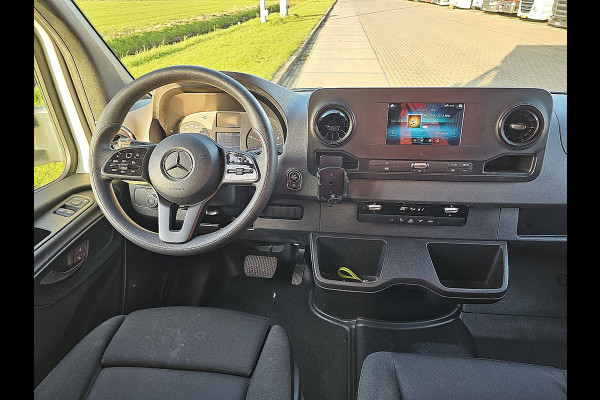 Mercedes-Benz Sprinter 317 170pk L3 RWD Bakwagen Laadklep Automaat Mbux Cruise