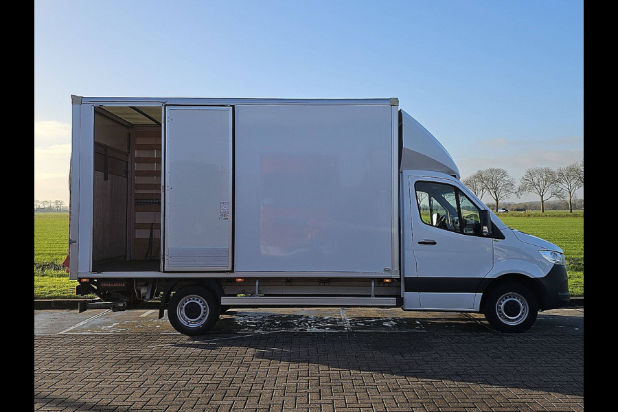 Mercedes-Benz Sprinter 317 170pk L3 RWD Bakwagen Laadklep Automaat Mbux Cruise