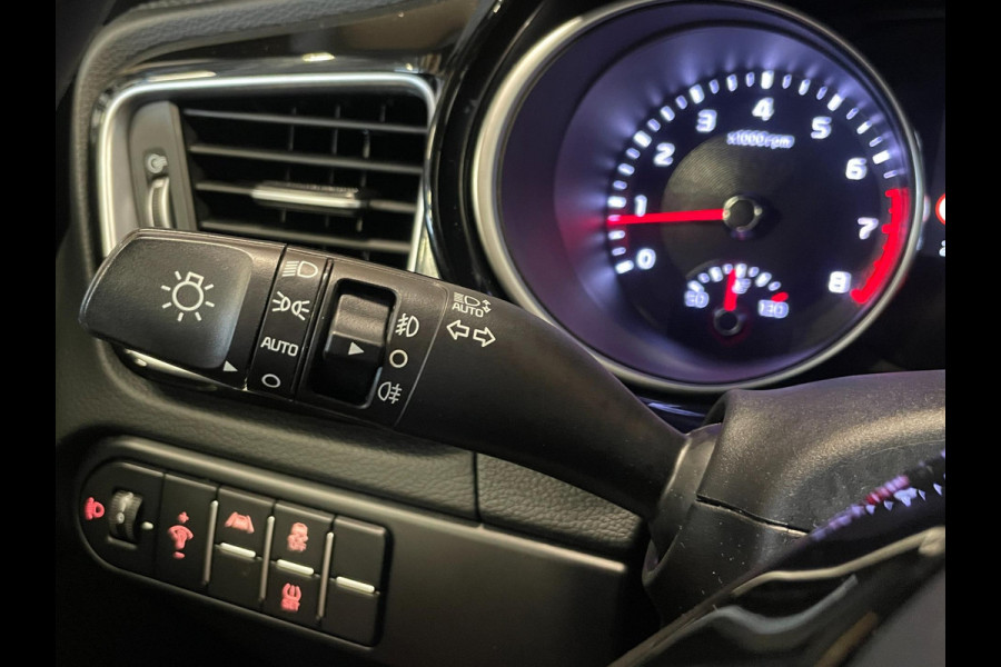Kia Ceed 1.5 T-GDi DynamicLine|161PK|AUTOMAAT|CARPLAY|CAMERA|CRUISE|CLIMATE|STOEL-,STUURVERW.|NAVI|INCL.BTW|1e EIG.|