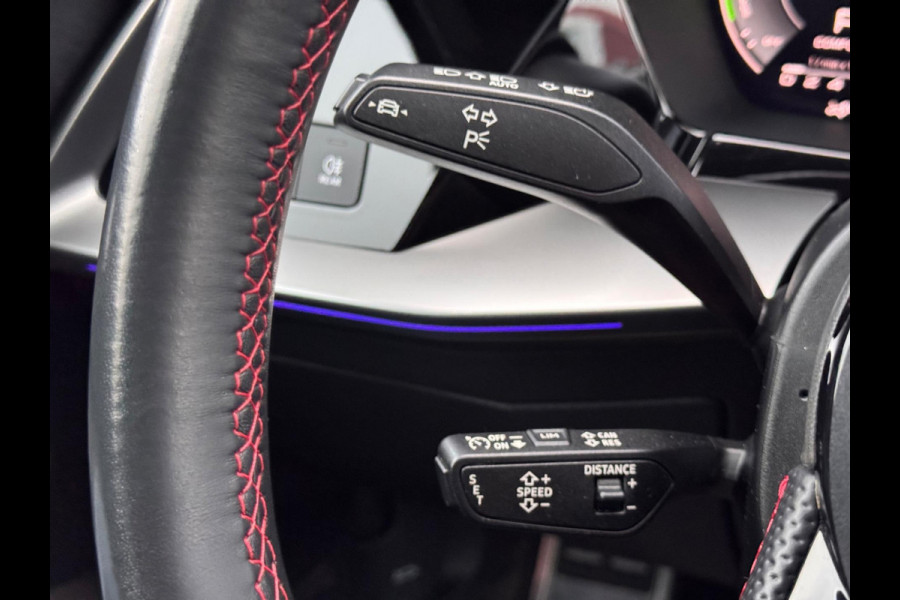 Audi A3 Sportback 45 TFSI e S edition Competition RS zetels/B&O/Pano