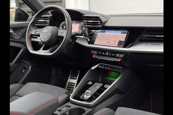 Audi A3 Sportback 45 TFSI e S edition Competition RS zetels/B&O/Pano