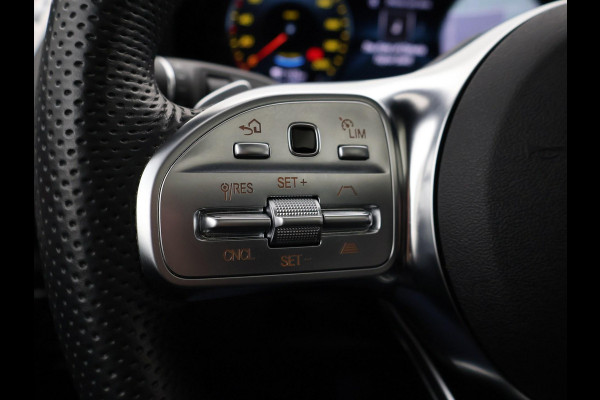 Mercedes-Benz EQC 400 4MATIC 408 PK AMG LINE + 21 INCH | SCHUIFDAK | HEAD-UP | TREKHAAK | 360 CAMERA | SFEERVERLICHTING