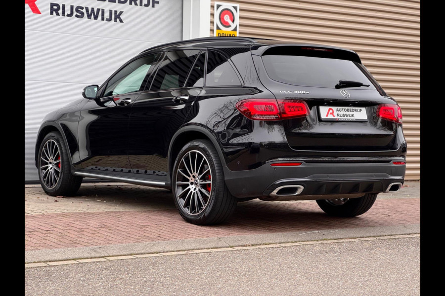 Mercedes-Benz GLC 300e 4MATIC Premium Plus Lucht/Memory/Sfeer/Pano/Carbon