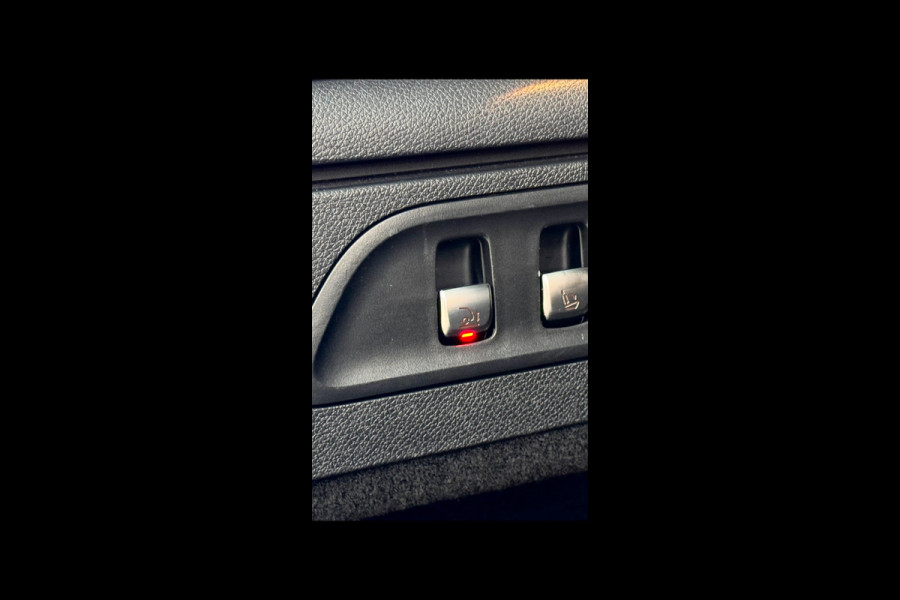 Mercedes-Benz GLC 300e 4MATIC Premium Plus Lucht/Memory/Sfeer/Pano/Carbon