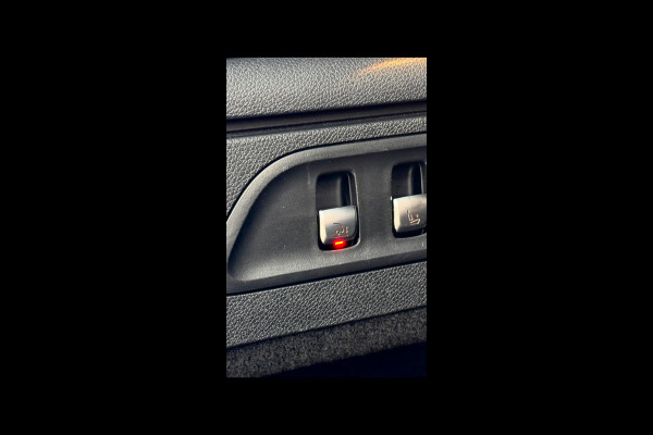 Mercedes-Benz GLC 300e 4MATIC Premium Plus Lucht/Memory/Sfeer/Pano/Carbon