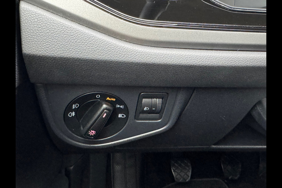 Volkswagen Polo 1.0 TSI Comfortline * Virtual Cockpit * Navigatie * Parkeersensoren * Adaptieve Cruise Control *