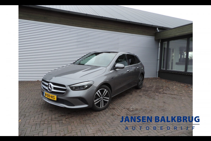 Mercedes-Benz B-Klasse 250 e Business Solution Luxury Limited panoramadak trekhaak