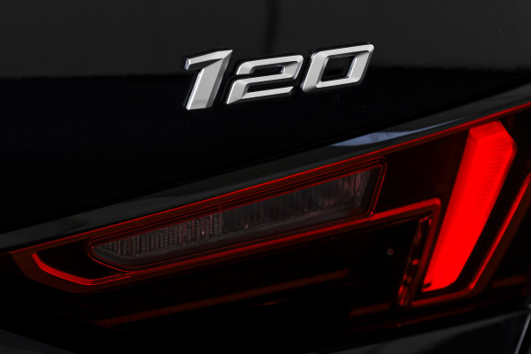 BMW 1-serie 120 M Sport (Nieuw Model) - Automaat | Dig. Cockpit | Adapt. Cruise | Stoelverw. | PDC | Camera | NAV + App. Connect | ECC | DAB | LM 18" | 0268