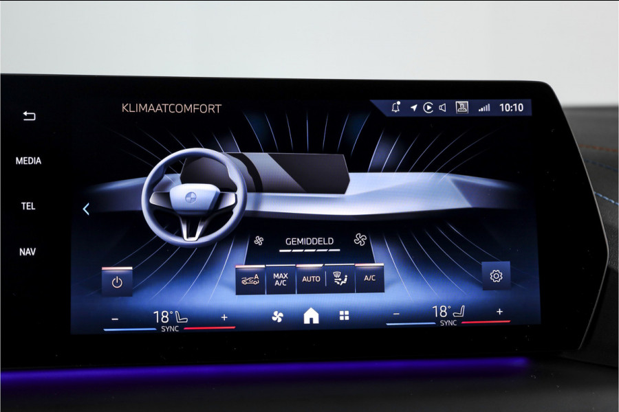 BMW 1-serie 120 M Sport (Nieuw Model) - Automaat | Dig. Cockpit | Adapt. Cruise | Stoelverw. | PDC | Camera | NAV + App. Connect | ECC | DAB | LM 18" | 0268