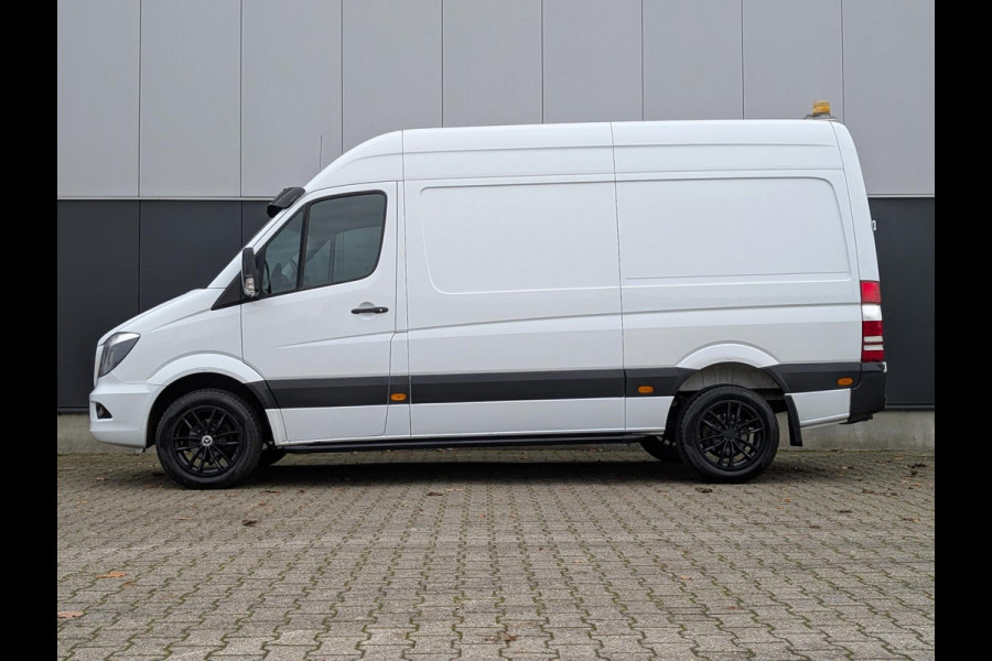 Mercedes-Benz Sprinter 316 160PK RWD 3500KG TREKHAAK AIRCO STANDKACHEL L2H2
