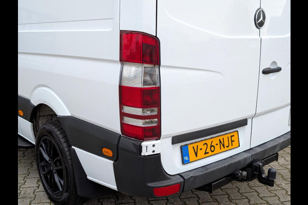 Mercedes-Benz Sprinter 316 160PK RWD 3500KG TREKHAAK AIRCO STANDKACHEL L2H2