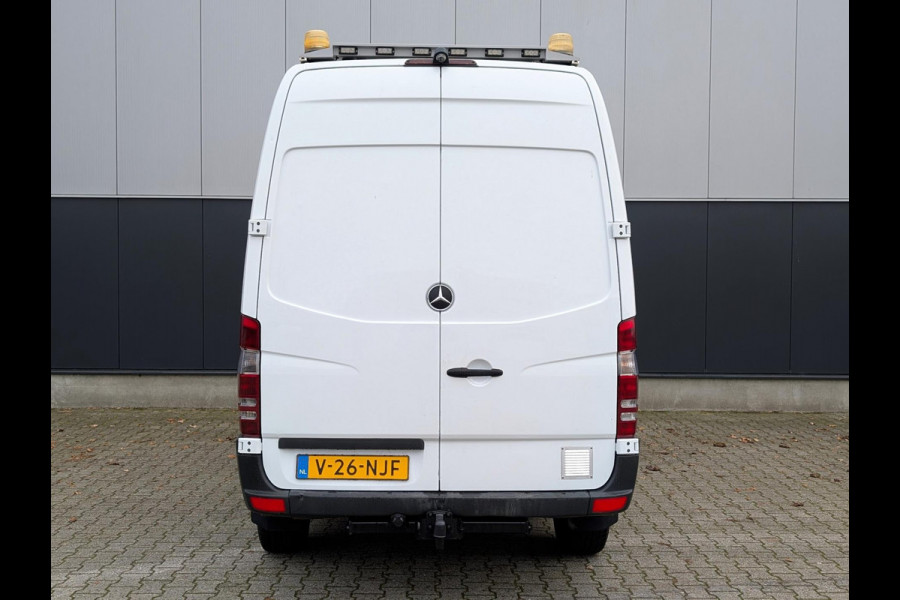 Mercedes-Benz Sprinter 316 160PK RWD 3500KG TREKHAAK AIRCO STANDKACHEL L2H2
