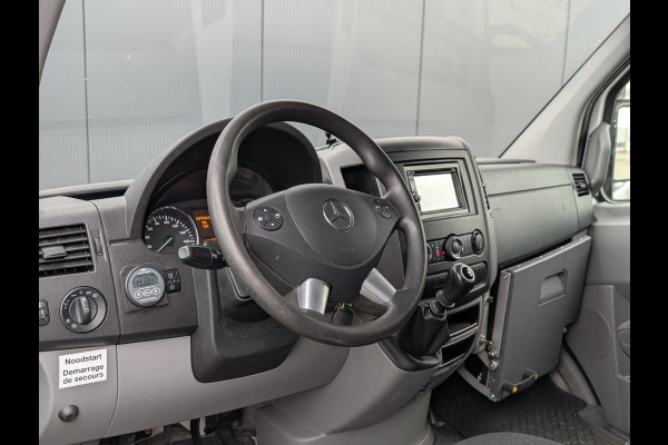Mercedes-Benz Sprinter 316 160PK RWD 3500KG TREKHAAK AIRCO STANDKACHEL L2H2
