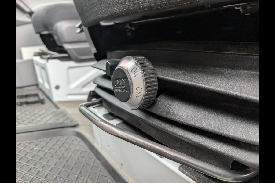 Mercedes-Benz Sprinter 316 160PK RWD 3500KG TREKHAAK AIRCO STANDKACHEL L2H2