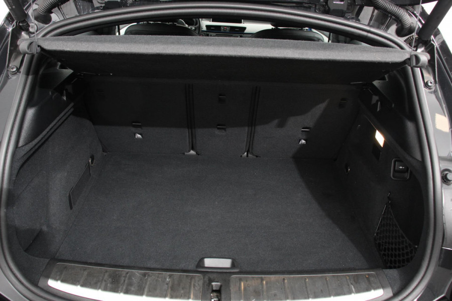 BMW X2 xDrive25e M-Sport X-Drive Automaat PHEV | Navigatie | Climate Control | Cruise Control | Elektrische Achterklep | Elektrische Achterklep | DAB | LED