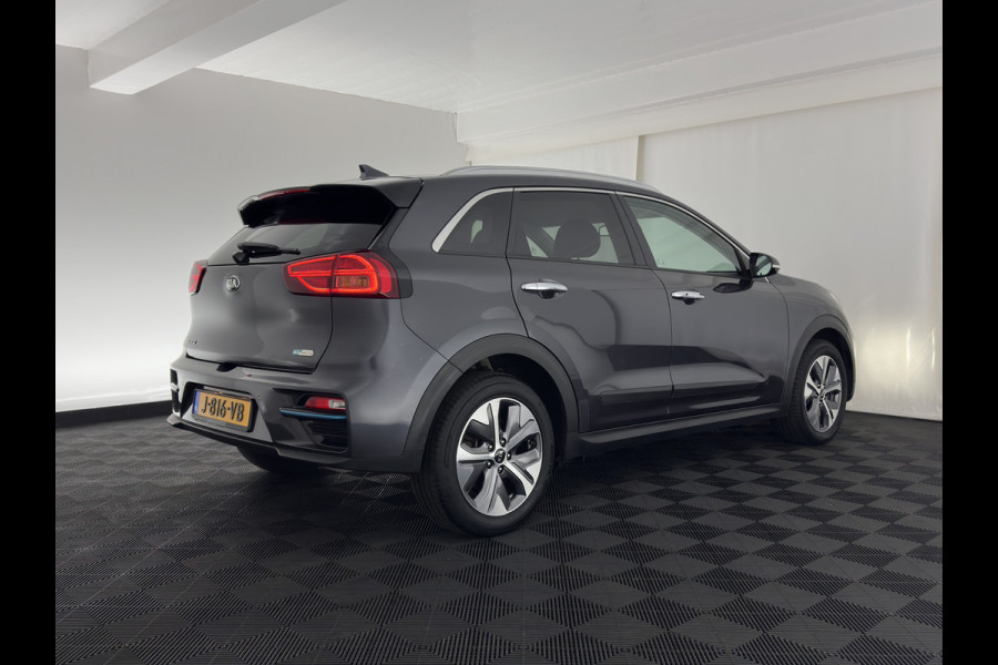 Kia e-Niro ExecutiveLine 64 kWh (3-Fase) {SOH-100%) (INCL-BTW)  Aut *HEATPUMP | LUXURY-LEATHER | FULL-LED | NAVI-FULLMAP | ADAPTIVE-CRUISE | CAMERA | MEMORY-PACK | LANE-ASSIST | KEYLESS | DIGI-COCKPIT | PRIVACY-GLASS | AMBIENT-LIGHT | 17"ALU*