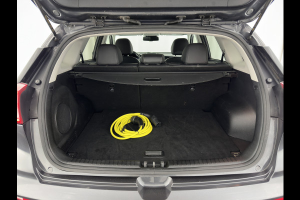 Kia e-Niro ExecutiveLine 64 kWh (3-Fase) {SOH-100%) (INCL-BTW)  Aut *HEATPUMP | LUXURY-LEATHER | FULL-LED | NAVI-FULLMAP | ADAPTIVE-CRUISE | CAMERA | MEMORY-PACK | LANE-ASSIST | KEYLESS | DIGI-COCKPIT | PRIVACY-GLASS | AMBIENT-LIGHT | 17"ALU*