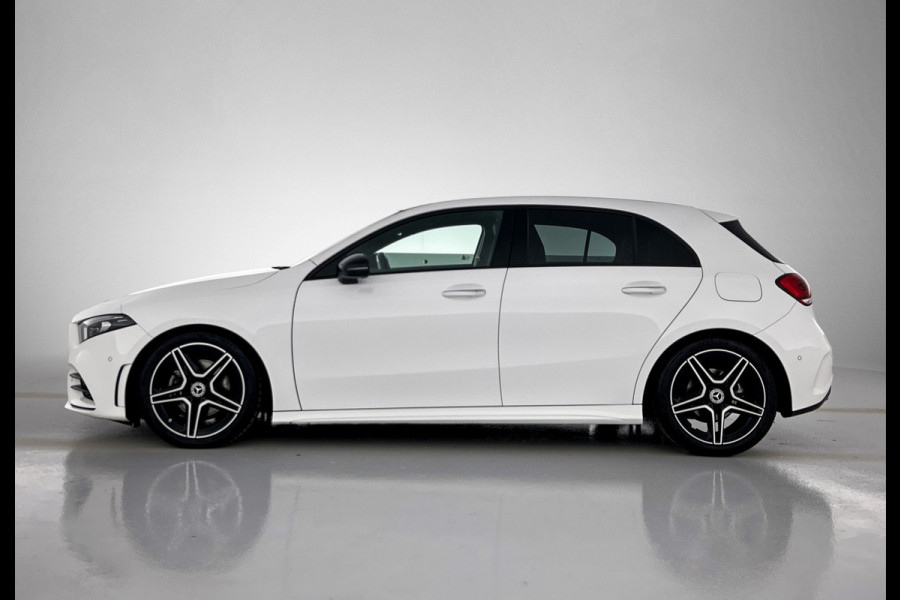 Mercedes-Benz A-Klasse 180 Premium Plus | Panoramadak | elct. bedienbare voor stoelen met memory | Navigatie | Parking support met camera achter | Inclusief 24 maanden MB Certified garantie voor Europa