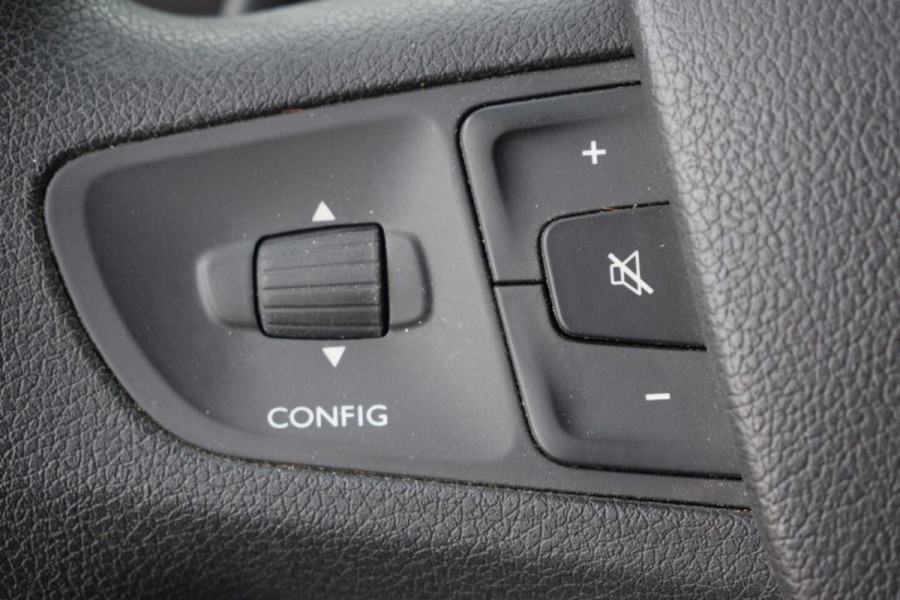 Peugeot Expert COMPACT 2.0 BlueHDI Premium AUTOMAAT CARPLAY CAMERA TREKHAAK