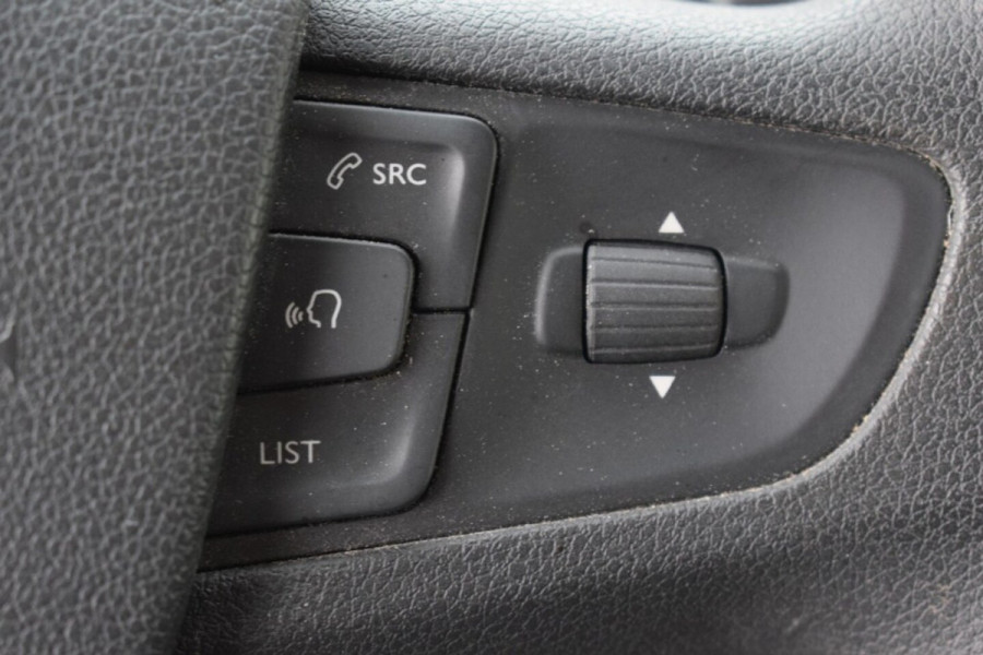 Peugeot Expert COMPACT 2.0 BlueHDI Premium AUTOMAAT CARPLAY CAMERA TREKHAAK