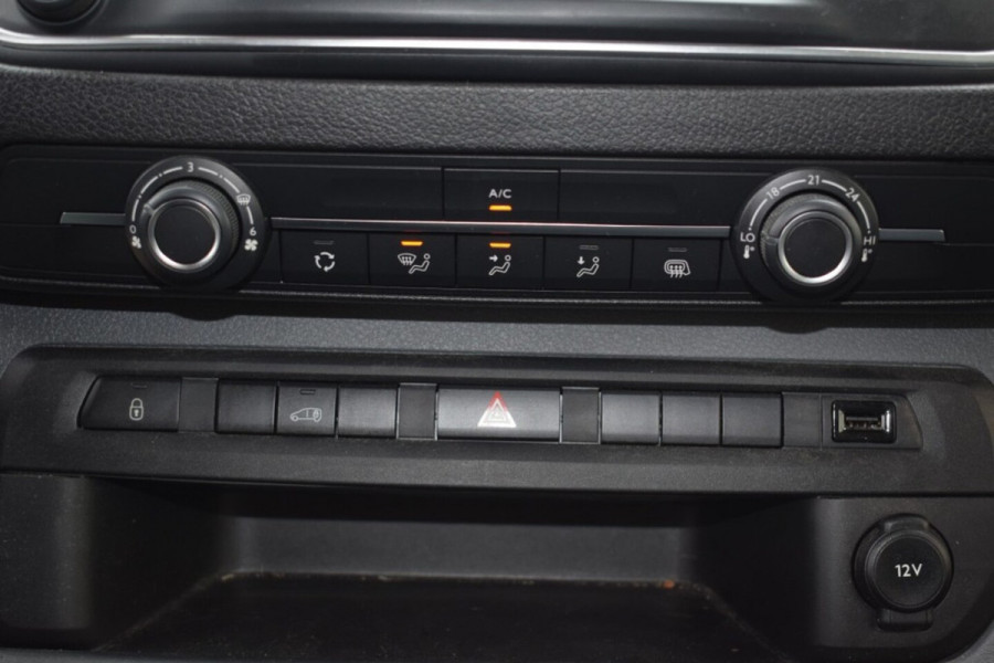 Peugeot Expert COMPACT 2.0 BlueHDI Premium AUTOMAAT CARPLAY CAMERA TREKHAAK