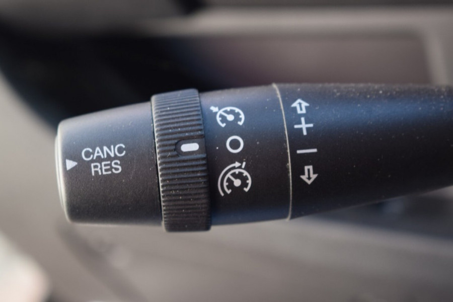 Peugeot Boxer 335 2.2 HDI L4 BAKWAGEN DAKSPOILER NAVI DAB CRUISE