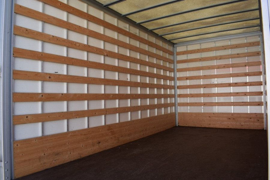 Peugeot Boxer 335 2.2 HDI L4 BAKWAGEN DAKSPOILER NAVI DAB CRUISE