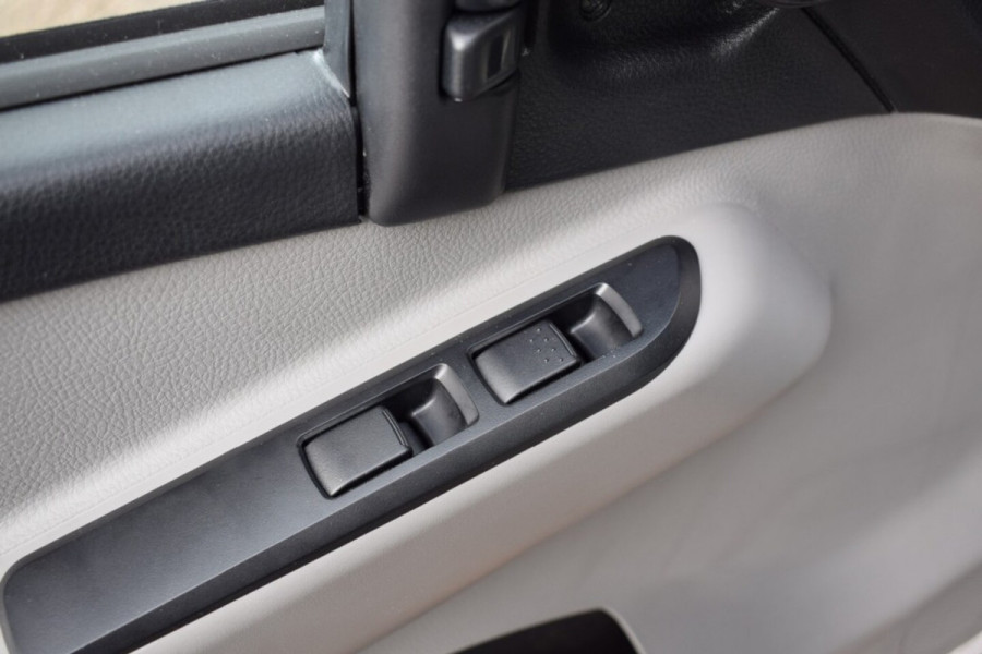 FUSO Canter 3C15 3.0 MT BAKWAGEN 3400 WB 1000 KG LAADKLEP NIEUW en BPM VRIJ