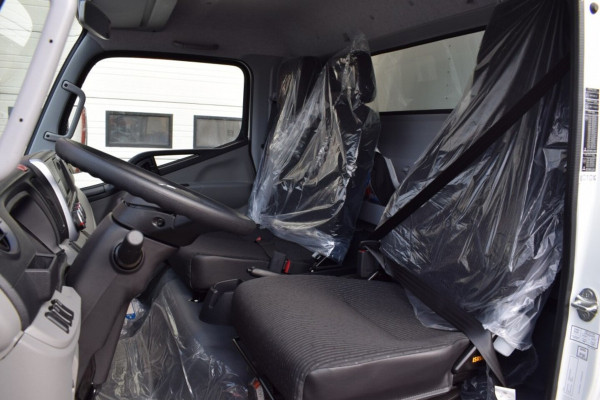 FUSO Canter 3C15 3.0 MT BAKWAGEN 3400 WB 1000 KG LAADKLEP NIEUW en BPM VRIJ