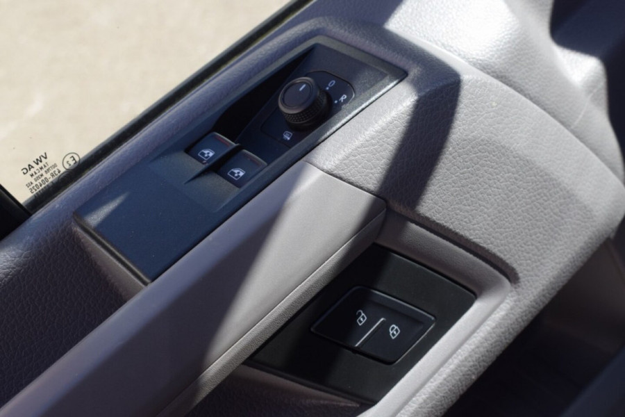 Volkswagen Crafter L3H3 2.0 TDI Highline 140PK AUTOMAAT TREKHAAK