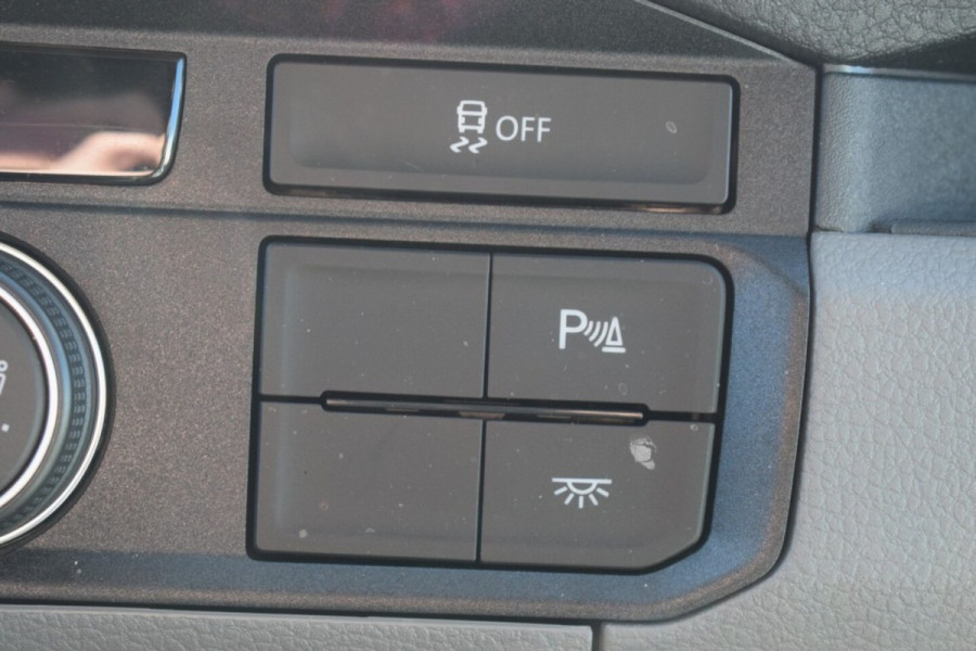 Volkswagen Crafter L3H3 2.0 TDI Highline 140PK AUTOMAAT TREKHAAK