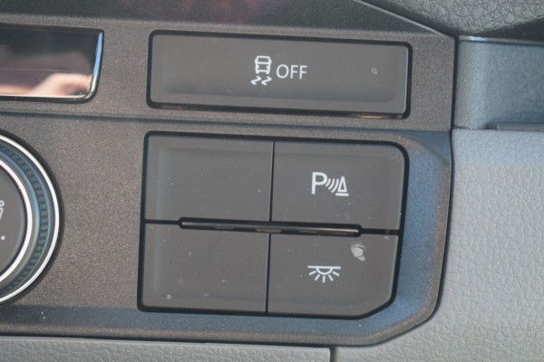 Volkswagen Crafter L3H3 2.0 TDI Highline 140PK AUTOMAAT TREKHAAK