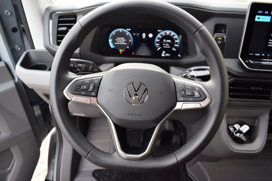 Volkswagen Crafter 2.0 TDI L3H3 Exclusive MY 2025 AUTOMAAT TREKHAAK