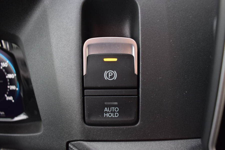 Volkswagen Crafter 2.0 TDI L3H3 Exclusive MY 2025 AUTOMAAT TREKHAAK