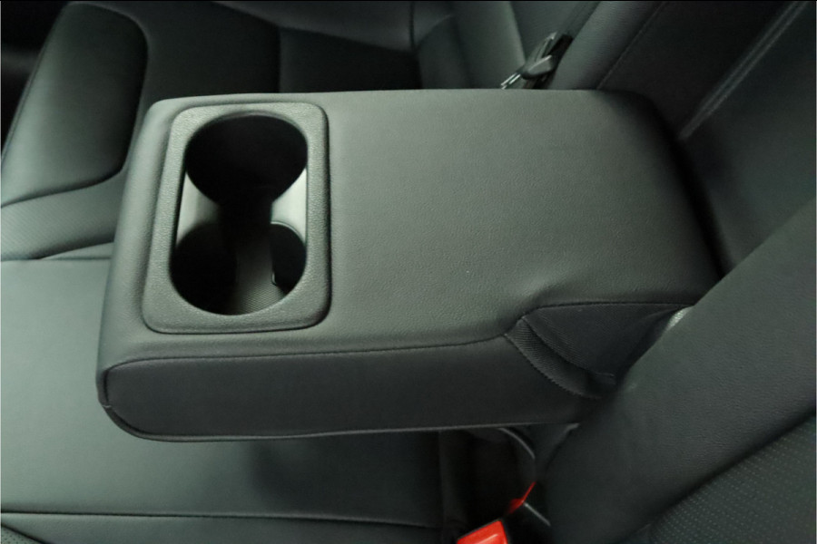 Kia Niro 1.6 GDi Hybrid ExecutiveLine Apple Carplay/Android Auto - Cruise Control - Dodehoekdetectie - Navigatie - Stoel/Stuur Verwarming - Fabrieksgarantie tot 06-2028