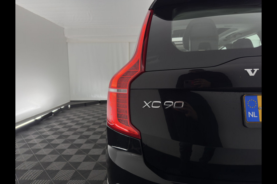 Volvo XC90 2.0 D5 AWD Inscription ( 7-Pers ) Aut. *PANO | LUXURY-LEATHER | FULL-LED | MEMORY-PACK | LANE-ASSIST | PDC | ECC | KEYLESS | DAB | NAVI-FULLMAP | ADAPTIVE-CRUISE | HEATED-SPORTSEATS | DIGI-COCKPIT | 19''ALU*