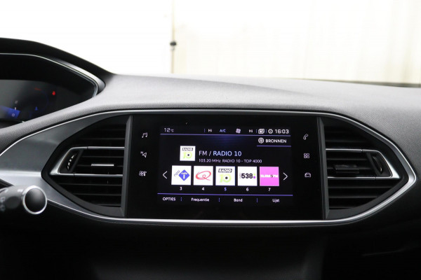 Peugeot 308 SW 1.2 *130PK*ECC*ACC*CAM*NAVI*HAAK*CARPLAY*