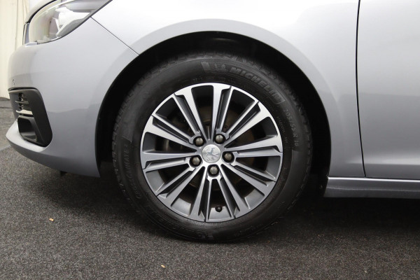 Peugeot 308 SW 1.2 *130PK*ECC*ACC*CAM*NAVI*HAAK*CARPLAY*