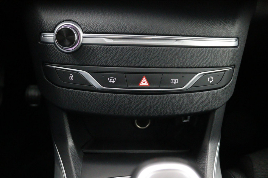 Peugeot 308 SW 1.2 *130PK*ECC*ACC*CAM*NAVI*HAAK*CARPLAY*