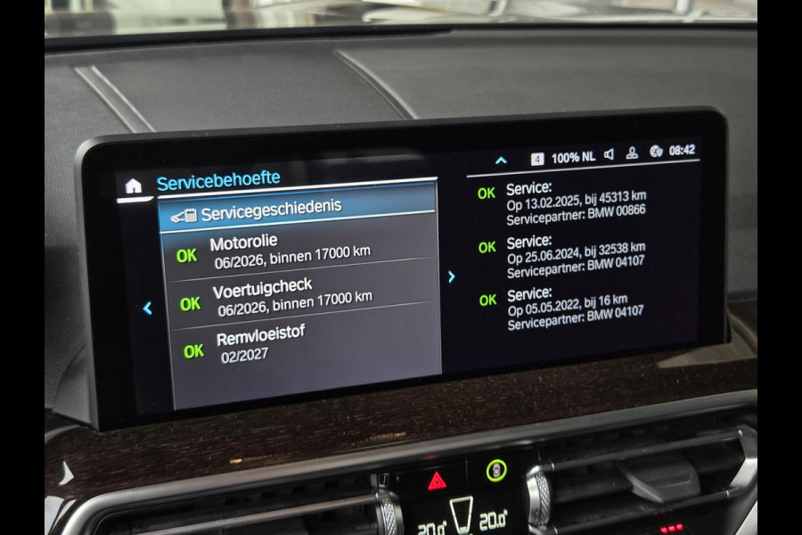 BMW X3 xDrive30e LCI | SPORTSTOELEN | LEDER | PANORAMADAK | CAMERA | BMW LIVE COCKPIT | 20 INCH LM VELGEN |