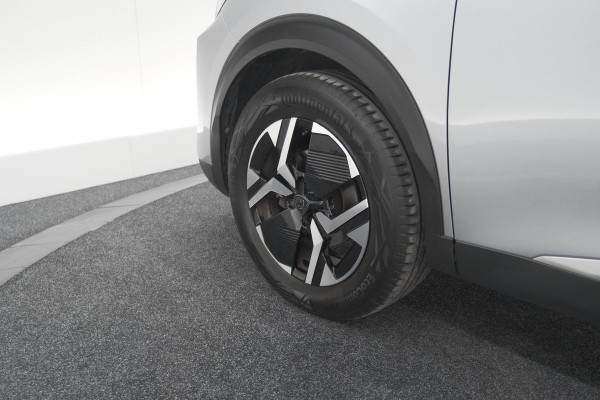 Peugeot 2008 PureTech 100 Allure | Camera | Navigatie | Parkeersensoren | Apple Carplay