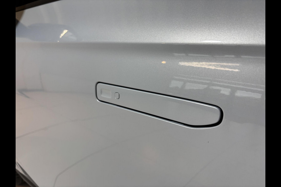 Leapmotor B10 Design ProMax 67.1 kWh 430KM WLTP | Panorama | Navigatie | Elektrische achterklep | Elektrisch bedienbare stoelen | Stoelverwarming | Stoelventilatie