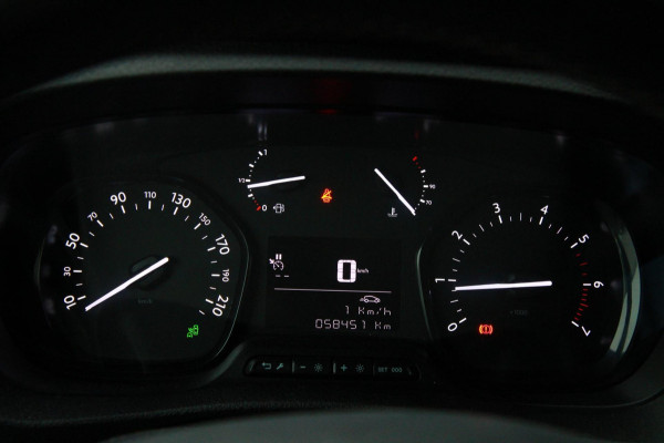 Peugeot Expert 2.0 BlueHDI 122PK L2H1 / Trekhaak / Camera / 3 zits