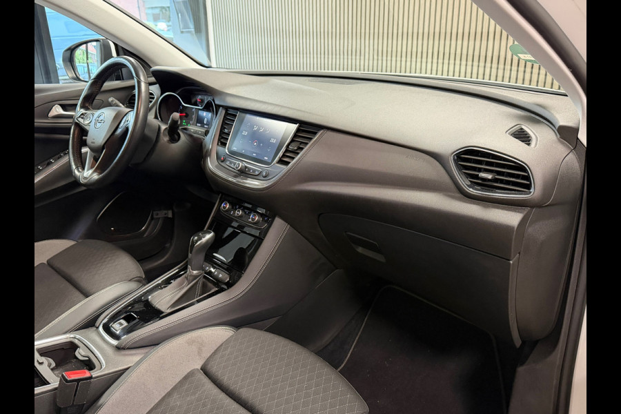 Opel Grandland X 1.2 Turbo Business Executive AUT. PANORAMADAK CRUISE NAVIGATIE APPLE CARPLAY LANE-ASSIST STOEL/STUURVERWARMING