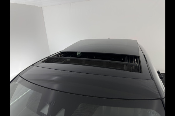 Land Rover Range Rover Evoque 2.0 D150 R-Dynamic *PANO | LUXURY-LEATHER | FULL-LED | NAVI-FULLMAP | CAMERA | KEYLESS | ECC | TOPVIEW | CARPLAY | HEATED-COMFORTSEATS | PDC | CRUISE | PRIVACY-GLASS | 20''ALU*