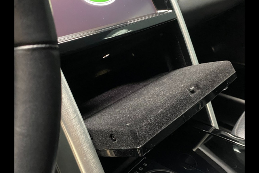 Land Rover Discovery 3.0 TD6 HSE LUXURY 7 zits head-up panorama dak